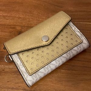 MICHAEL KORS Monogram Logo Gold Star Wallet